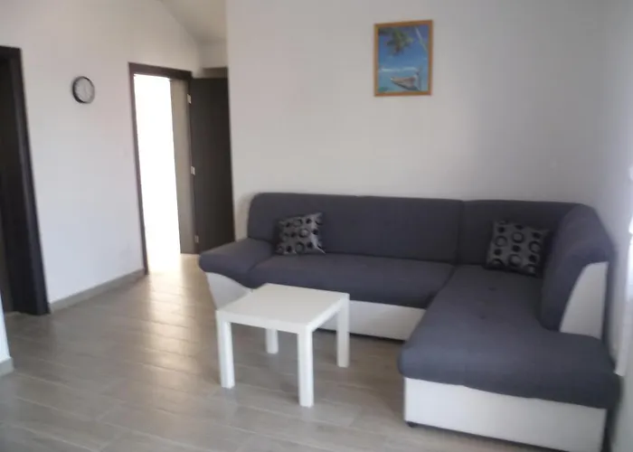 Apartment Jana *